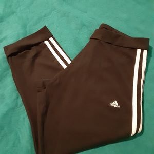 Adidas women capri pants